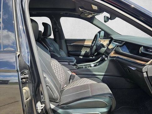 Used 2023 Jeep Grand Cherokee Summit w/ Adv Protech Group IV AWD/4WD image 12
