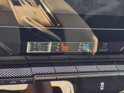 New 2026 GMC Hummer EV 4x4 Crew Cab image 5