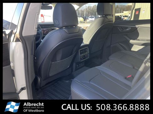 Used 2023 Audi Q8 Premium Plus w/ Premium Plus Package image 12
