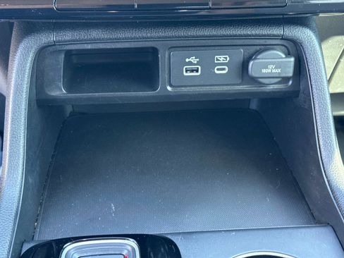 Certified 2023 Honda Pilot LX image 24