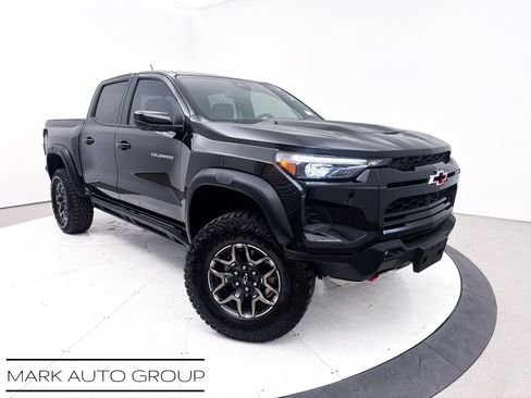 Used 2024 Chevrolet Colorado ZR2 w/ Technology Package image 1