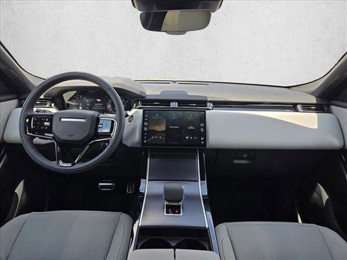 New 2026 Land Rover Range Rover Velar Dynamic SE AWD/4WD image 15