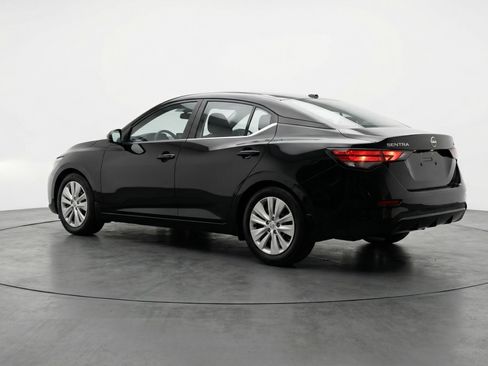 Used 2025 Nissan Sentra S FWD image 6