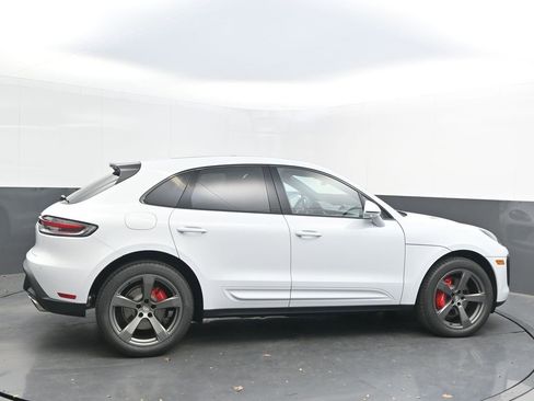 New 2026 Porsche Macan S image 10