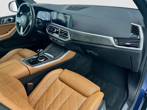 Used 2023 BMW X5 sDrive40i w/ Luxury Seating Package RWD image 16