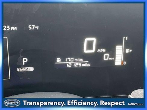 Certified 2025 Nissan Kicks SV image 24