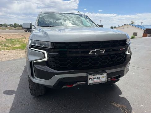 Used 2023 Chevrolet Tahoe Z71 w/ Z71 Off-Road Package AWD/4WD image 3