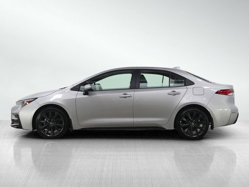 Used 2026 Toyota Corolla SE image 2