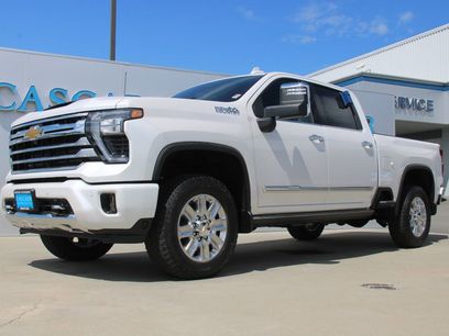 New 2025 Chevrolet Silverado 2500 High Country w/ Technology Package