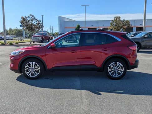 Certified 2022 Ford Escape SEL FWD image 6