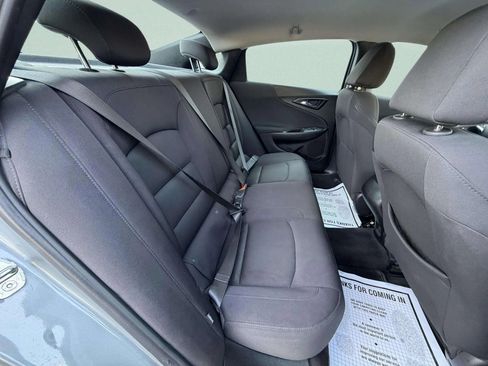 Used 2023 Chevrolet Malibu LS FWD image 18