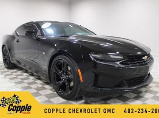 Used 2023 Chevrolet Camaro LT video 1