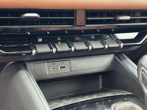 Used 2023 GMC Canyon AT4 w/ Canyon Safety Plus Package image 20