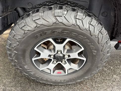 Used 2021 Jeep Wrangler Unlimited Rubicon AWD/4WD image 11