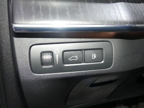 Used 2021 Volvo XC90 T8 Inscription w/ Advanced Package AWD/4WD image 31