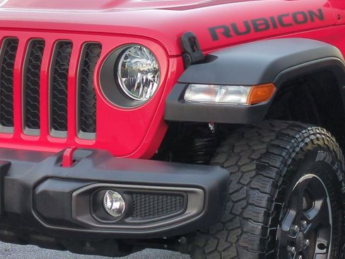 Used 2022 Jeep Gladiator Rubicon image 6