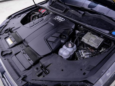 Used 2018 Audi Q7 3.0T Prestige w/ Prestige Package image 68