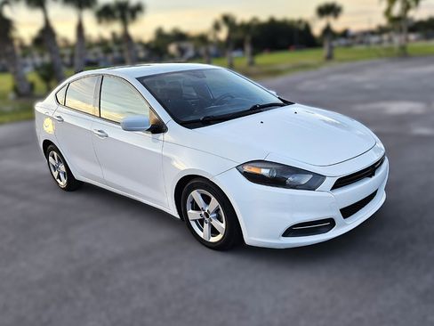 Used 2015 Dodge Dart SXT image 3