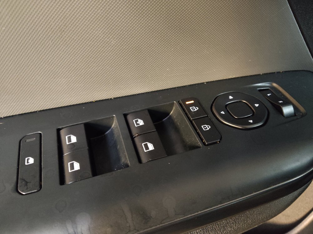 Used 2025 Kia K4 FWD image 27