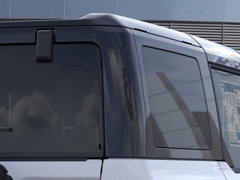 New 2025 Ford Bronco Badlands w/ Sasquatch Package image 25