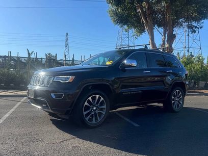 Used 2017 Jeep Grand Cherokee Overland