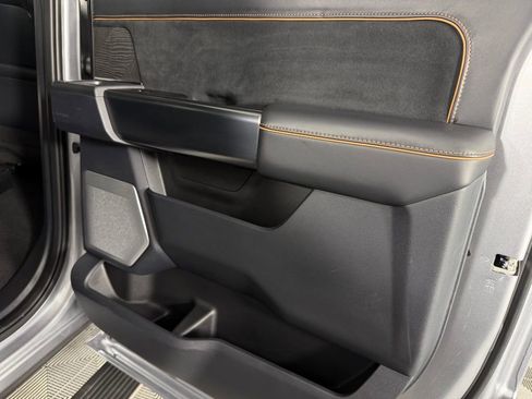 Used 2024 Ford F350 Platinum image 33