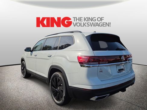 New 2026 Volkswagen Atlas SE FWD image 6