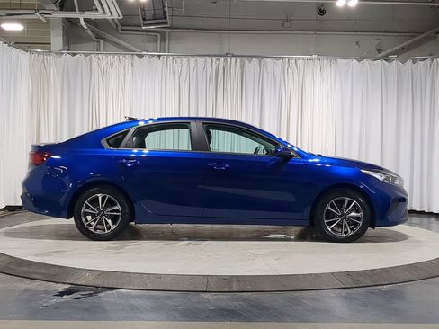 Used 2023 Kia Forte LXS image 18