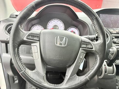 Used 2013 Honda Pilot Touring image 16