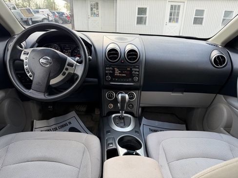 Used 2012 Nissan Rogue SV AWD/4WD image 11