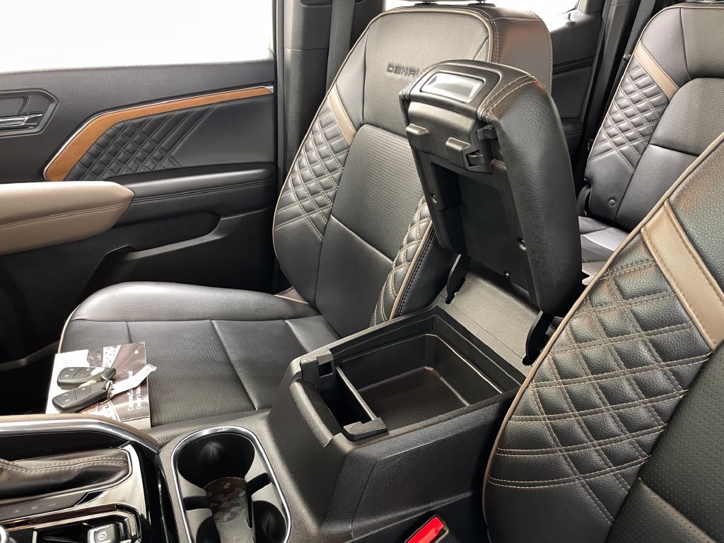 Used 2023 GMC Canyon Denali AWD/4WD image 37