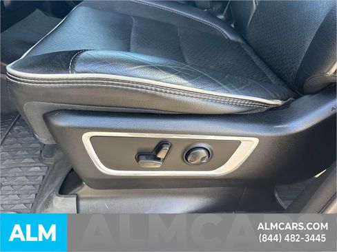 Used 2022 RAM 1500 Laramie image 12