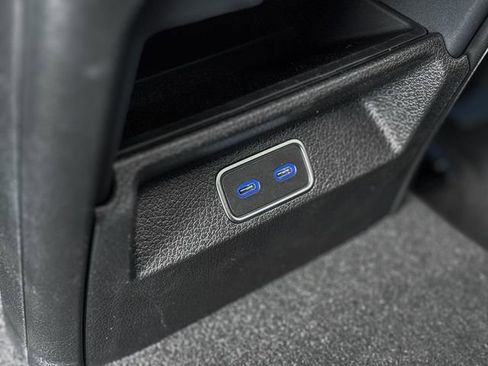 New 2026 Mercedes-Benz GLS 450 4MATIC image 36