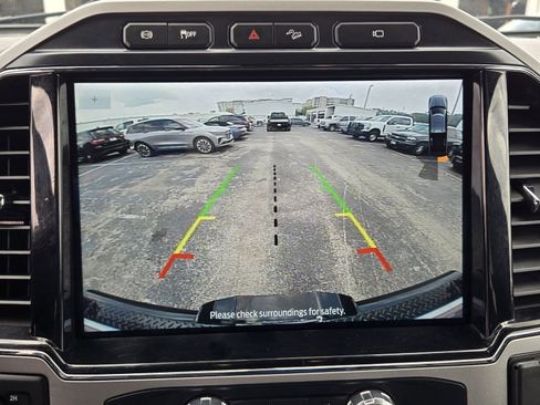 Used 2022 Ford F350 Lariat w/ Lariat Ultimate Package AWD/4WD image 17