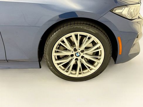 Used 2023 BMW 330i Sedan w/ Premium Package RWD image 31