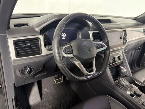 Used 2023 Volkswagen Atlas Cross Sport SEL Premium R-Line AWD/4WD image 8