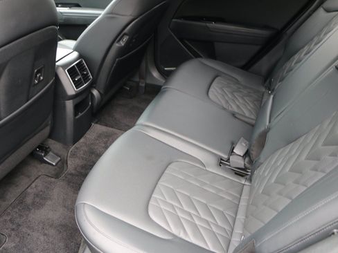 Used 2024 Kia Sportage X-Line AWD/4WD image 30