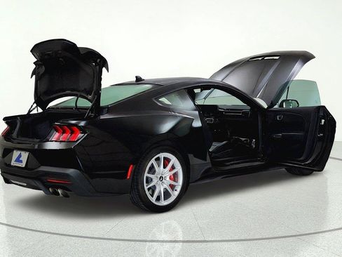 Used 2024 Ford Mustang GT Premium RWD image 31
