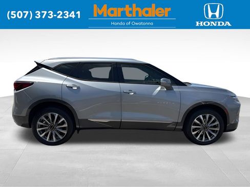 Used 2023 Chevrolet Blazer Premier AWD/4WD image 6