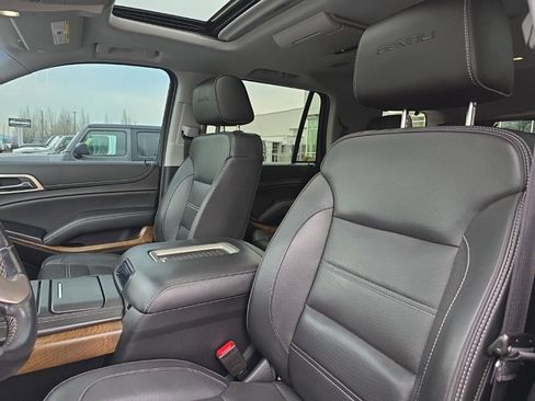 Used 2020 GMC Yukon Denali image 18