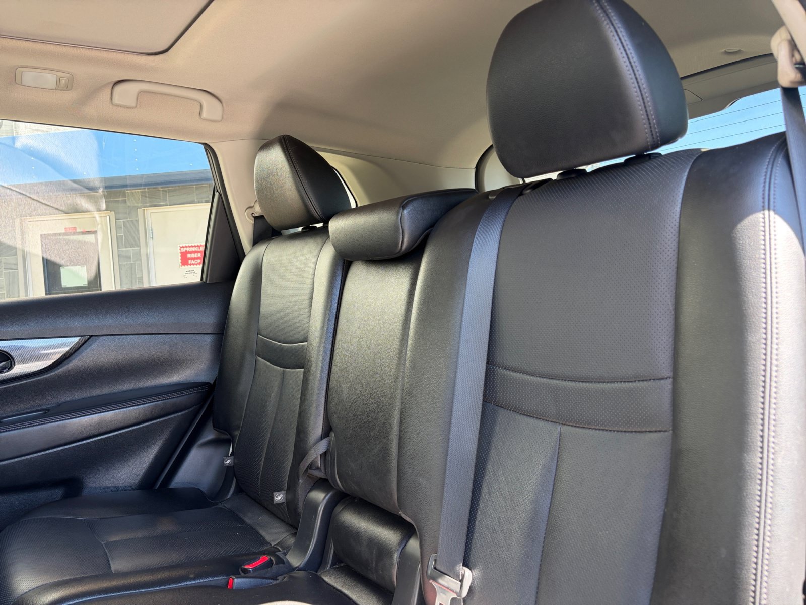 Used 2015 Nissan Rogue SL w/ SL Premium Package AWD/4WD image 27