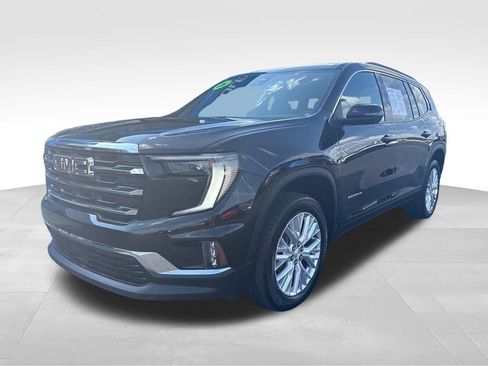Used 2026 GMC Acadia Elevation w/ Elevation Premium Package FWD image 2
