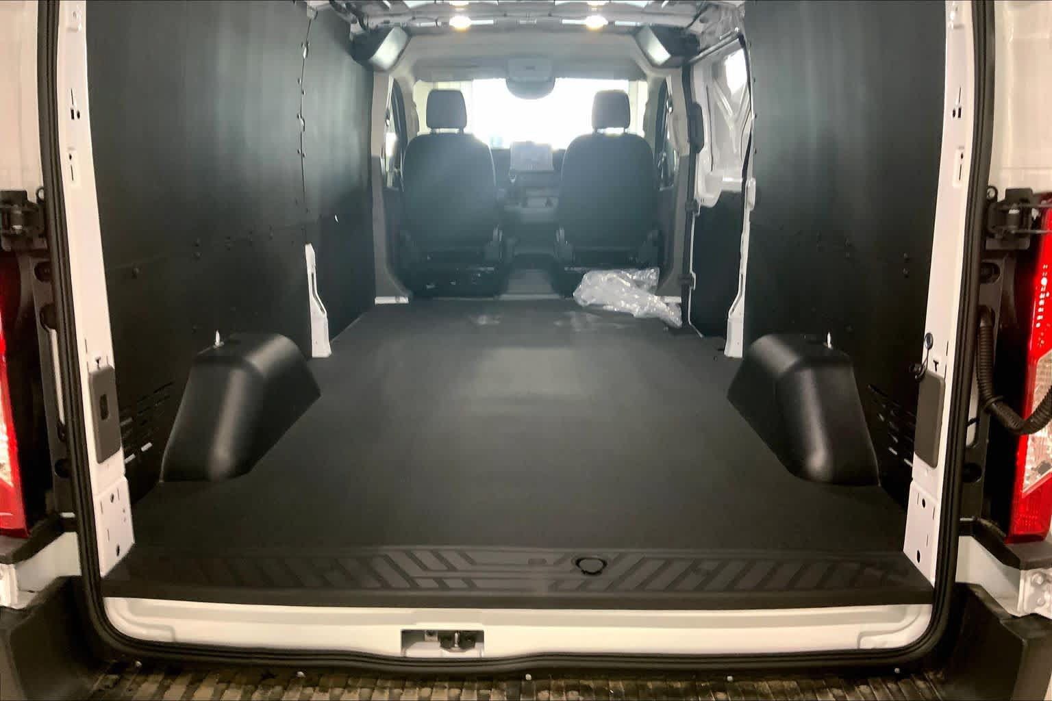 New 2026 Ford Transit 150 Low Roof w/ Load Area Protection Package RWD image 18
