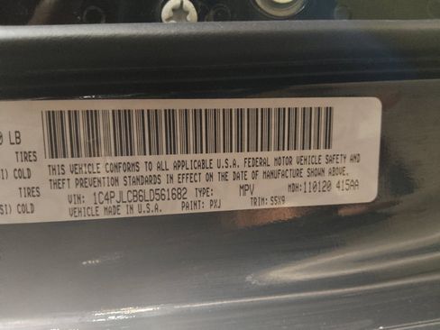 Used 2020 Jeep Cherokee Latitude FWD image 33