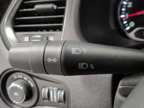 Used 2020 Jeep Renegade Limited w/ Safety and Security Group AWD/4WD image 27