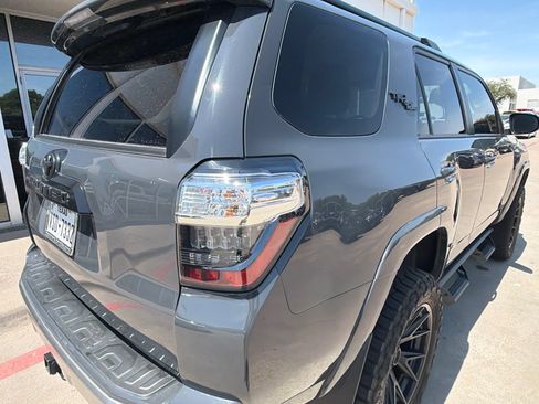 Used 2024 Toyota 4Runner TRD Off-Road AWD/4WD image 6