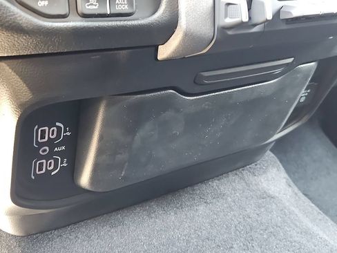 New 2026 RAM 1500 Warlock AWD/4WD image 26