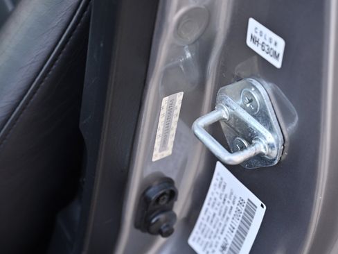 Used 2001 Honda S2000 image 50