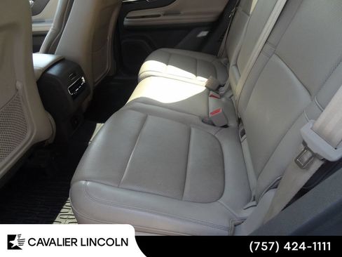 Used 2022 Lincoln Corsair AWD w/ Premium Package image 12