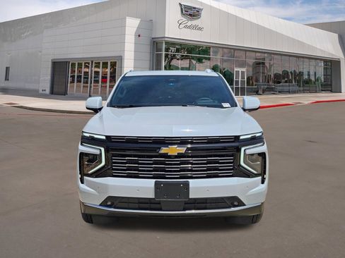 Used 2026 Chevrolet Tahoe High Country RWD image 2
